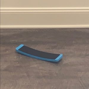 Blue spin board